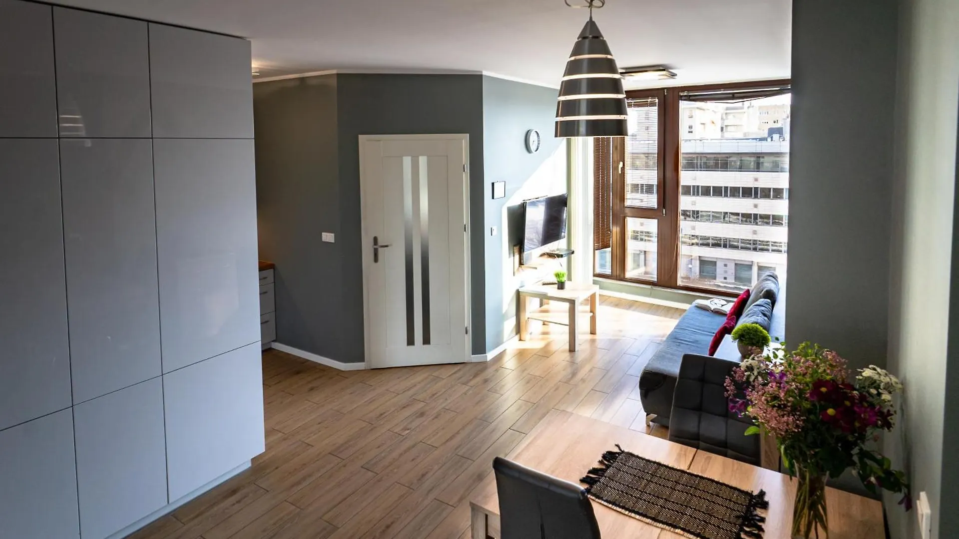 Triton Apartments In Varšava