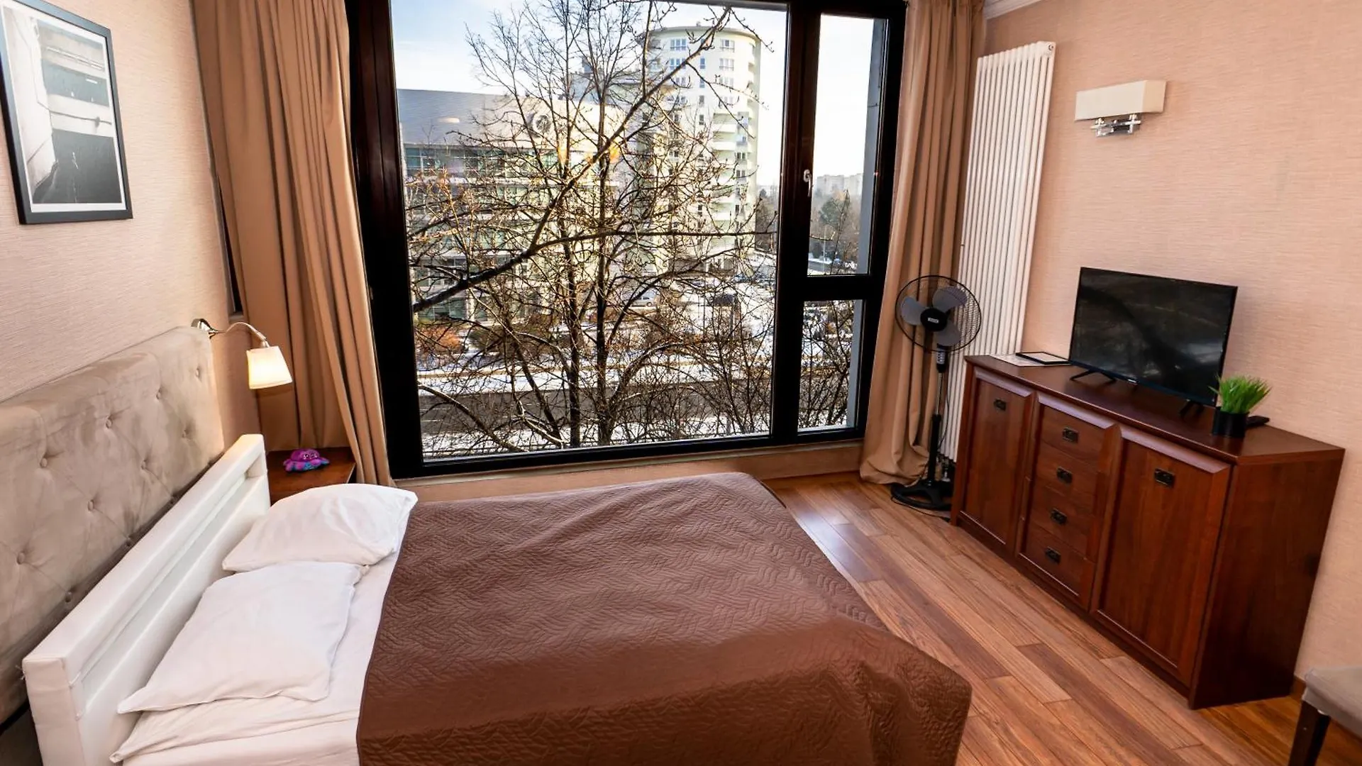 Triton Apartments In Varšava Polsko